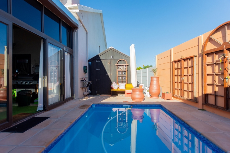 3 Bedroom Property for Sale in Port Owen Western Cape